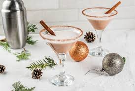 Aside from the classic and delicious margarita, and all its variations, what are some great tequila cocktails? Celebrate With The Best Tequila Holiday Cocktails Azunia Tequila