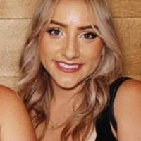 Stephanie Schuh's Instagram, Twitter & Facebook