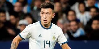 Le 6 aout 2012, l'un de ses managers déclare dans la presse que matias suarez étudie la possibilité d'introduire une demande de naturalisation afin de pouvoir évoluer avec l'équipe nationale belge. Matias Suarez Mundo Albiceleste