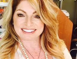 Noreen Goodman's Instagram, Twitter & Facebook