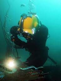 Ocean Corporation School For Underwater Welding Nondestructive Testing And Commercial Diving Underwater Welder Underwater Welding Underwater