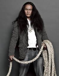 Asian men with long straight hair can liven up their locks with a dash of light brown or blonde on ends. What East Asian Men Ought To Look Like Easternsunrising