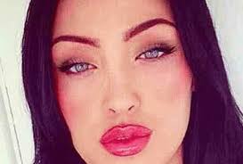 Megan Fox's Twin?! Meet Leah Squires — the Woman Who Looks EXACTLY Like the  Actress