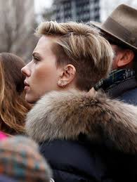 Weitere ideen zu scarlett johansson scarlett johanson blonde haare mit pony. 30 Best Scarlett Johansson Short Hair
