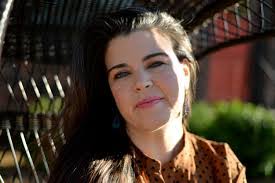 Leah Trent's Instagram, Twitter & Facebook