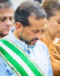 Felicito al Dr. Reinerio Vargas y a la Ing. Juana Borja, por su contundente  triunfo en primera vuelta en las elecciones para Rector y Vicerrectora de  la Universidad Autónoma Gabriel Rene Moreno.