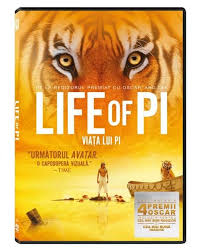 În timp ce e aruncat pe mare. Viata Lui Pi Life Of Pi Ang Lee