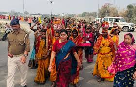 शिव की बारात निकलने से पूर्व निकाली गयी कलश शोभा यात्रा