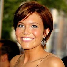 15 sassy hairstyles featuring mandy moore short hair. 15 Sassy Hairstyles Featuring Mandy Moore Short Hair
