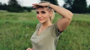 Check spelling or type a new query. Dara Rolins Trcici Bradavky Dary Rolins Podrazdily Fanouska Zpevacka Bez Podprsenky Mu To Ostre Vratila Super Cz