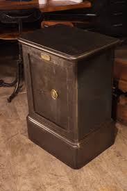 1500 Coffre Fort Fichet Ancien08 Jpg 1 500 2 250 Pixels Coffre Fort Coffre Fort Fichet Coffre Fort Ancien