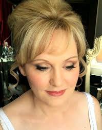 Diane Serratore (dianeserratore)