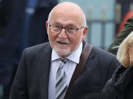 Retired Dublin teacher hit neighbour in face with metal torch during row  over barking dogs https://tinyurl.com/bddekzvs