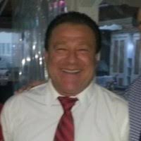 100+ profilů „Tomany“