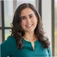 Jennifer Roca's Instagram, Twitter & Facebook