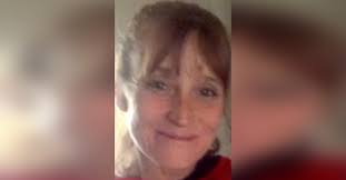 Lynn Pennington's Instagram, Twitter & Facebook