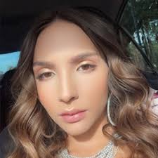 Casandra Pederson's Instagram, Twitter & Facebook