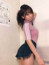 伊織もえ 公式コスプレで乳首ポ・ロ・リ発覚！人気レイヤーの悲劇 : アイドル・女子アナ画像☆吟じます