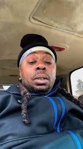 Marcell Og Illy Burns