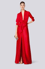 Ver más ideas sobre carolina herrera, moda, conjuntos naranjas. Vestido Rojo Carolina Herrera Fashion Fashion Dresses Dresses