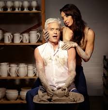 Despite never seeing it, vh1 documentaries like 'i love the '90s' always. Bleakley Schofield Do Ghost Picture