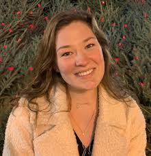 Gina Direnzo's Instagram, Twitter & Facebook