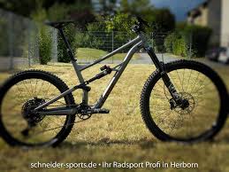Schneider Sports Ihr Radprofi Posts Facebook