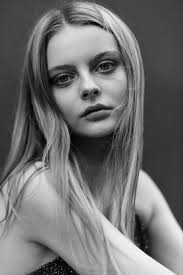 Model Imogen Heys by Alithia Larissa