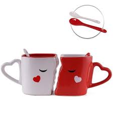 Si vous souhaitez faire plaisir à votre compagnon, c'est le moment idéal, après noël et en ce début d'année, pour lui faire un cadeau. Idee De Cadeau Saint Valentin Original Pour Homme Et Femme Mr Etrange