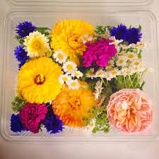 An extraordinary garnish for any entree or dessert they came quick and perfectly packaged to last two days from delivery to the party. Pin On Greens Of Devon Edible Flower Boxes