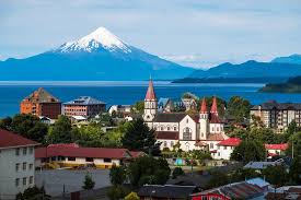 Las lenas has an additional season between low and mid known as especial. Chilean Patagonia Vs Argentine Patagonia Which Is Right For You Kimkim