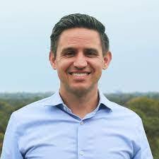 Marissa Sumlin's Instagram, Twitter & Facebook