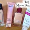 Selain itu, foundation ini juga mengandung moisturizer yang dapat menjaga. 1