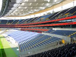 2005 wurde das frankfurter waldstadion unter neuen namen peter feldmann äußert sich zum geplanten ausbau der commerzbank arena in frankfurt. Deutsche Bank Park Stadion In Frankfurt Main Niederrad