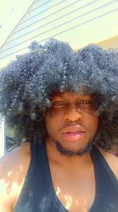 JEUX CONCOURS: Mes 👑 KINGS & QUEENS🌹 Enfin, la star camerounaise 🇨🇲, le  king Serges Belang Officiel vient féliciter la gagnante #MAGALIE_MALONGA  (et...