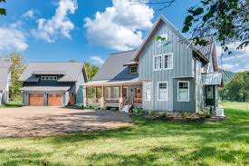 The typical color combinations of the country house style are red white or blue white. 75 Beautiful Farmhouse Blue Exterior Home Pictures Ideas August 2021 Houzz