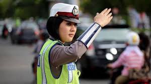 Dan sekaligus untuk menambahkan daya kreatifitas anak tersebut.dengan mengambar dia mampu berimajinasi untuk melakukan hal yang lebih baik dan. 15 Gambar Kartun Polisi Lalu Lintas Gambar Kartun Ku