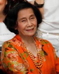 Happy Birthday Jeannettea Knight!