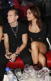 Η κολλητή φίλη της ελευθερίας ελευθερίου, ιφιγένεια μπάκα, μίλησε το πρωί της πέμπτης στην εκπομπή της κατερίνας καινούργιου για όσα. Eley8eria Eley8erioy Dhmhtrhs Tatarakhs Xwrisan Oristika Star Gr