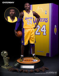 Last night, the los angeles lakers defeated the miami heat in six games to take home their 17th title and their first finals win in a decade. Kobe Bryant Los Angeles Lakers 1 6th Scale 12 Action Figure Enterbay Kobe Bryant Lakers Kobe Bryant Kobe