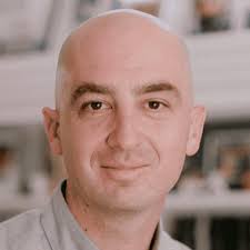 Empowering Better Call Center Conversations With AI