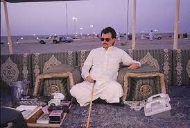 تعليقا على حالة الذل والمهانة التي يتعرض لها الأمير السعودي الشهير الوليد بن طلال على يد ابن عمه محمد بن سلمان، قال الكاتب السعودي المعروف تركي الشلهوب إن ما يحدث للوليد اليوم هو دين قديم في رقبته وحان وقد سداده. ØµÙˆØ± Ù‚Ø¯ÙŠÙ…Ø© Ù„Ø²Ù…Ù† Ø¬Ù…ÙŠÙ„ On Twitter Ø§Ù„Ø£Ù…ÙŠØ± Ø§Ù„ÙˆÙ„ÙŠØ¯ Ø¨Ù† Ø·Ù„Ø§Ù„ Ù¡Ù©Ù©Ù§Ù… ØµÙˆØ± Ù‚Ø¯ÙŠÙ…Ø© Ù„Ø²Ù…Ù† Ø¬Ù…ÙŠÙ„