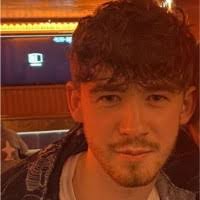 800+ "Munton" profiles