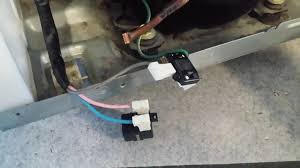 Que faire si votre frigo ne refroidit plus ? Blanc Comment Tester Un Compresseur Frigo Ref Mk183g L2u Resolu