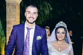 Peste 10 milioane de vizualizări are piesa ivanko, pe care anna lesko o interpretează alături de culiță sterp. CuliÈ›Äƒ Sterp Va Deveni TatÄƒ Pentru Prima DatÄƒ Iubita Lui Este InsÄƒrcinatÄƒ In 4 Luni Prima Imagine Cu Viitoarea MÄƒmicÄƒ Tacataca Ro