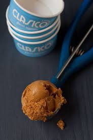 Notre Glace A La Confiture De Lait Recettes Sucrees Confiture De Lait Glace