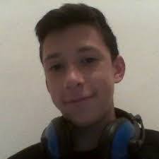 Anthony Bencomo's Instagram, Twitter & Facebook