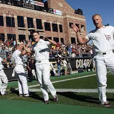 Reasons Why The Texas A M Aggies Are The Worst For Whom The Cowbell Tolls
