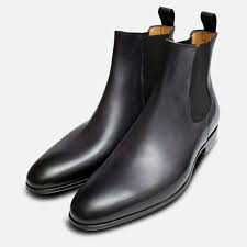Easily among the most fluid mainstays of men's footwear, the chelsea boot has enjoyed a renewed ubiquity seen in its integration into the latest. Dark Grey Anthracite Mens Chelsea Boots