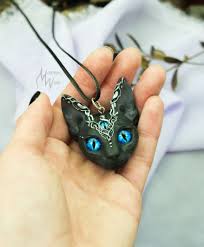 Sphynx Cat Third Eye White Mystic Necklace Blue Eyes Feline Etsy In 2020 Clay Jewelry Polymer Clay Charms Gothic Jewelry Diy